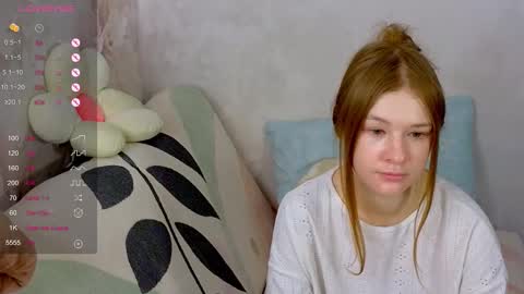 Snapshot of muerta1 chatting on 10.28.25 muerta1 online show from 10.28.25