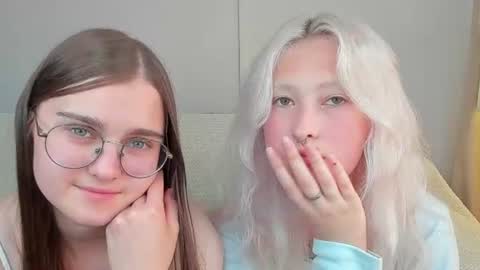 Mia online show from 07.30.26