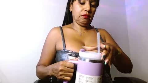 yuli online show from 11.12.25