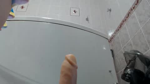 Snapshot of mullty chatting on 01.03.25 Mullty online show from 01.03.25