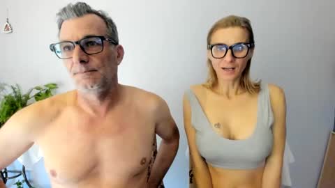 LOVELY JULIA  Peter DAY online show from 01.19.25