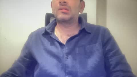 munnabobby2008 online show from 11.24.25