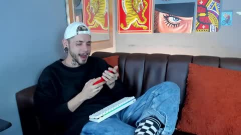 Snapshot of murdockh chatting on 04.18.26 murdok online show from 04.18.26