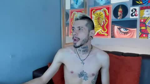 Snapshot of murdockh chatting on 04.19.26 murdok online show from 04.19.26