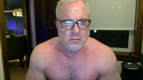 Muscl Dad online show from 04.14.26