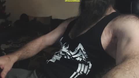Snapshot of muscle0max chatting on 01.11.26 ofmuscle0max online show from 01.11.26