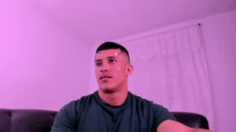 Muscle Man online show from 04.05.26