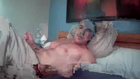 muscleshow00 online show from 03.05.25