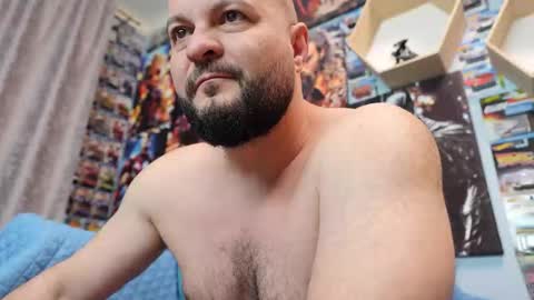 Snapshot of muscular_bear chatting on 02.07.26 Chris online show from 02.07.26