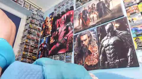 Snapshot of muscular_bear chatting on 03.15.26 Chris online show from 03.15.26