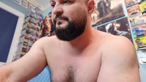 Snapshot of muscular_bear chatting on 03.20.26 Chris online show from 03.20.26