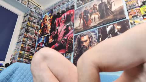 Snapshot of muscular_bear chatting on 03.27.26 Chris online show from 03.27.26