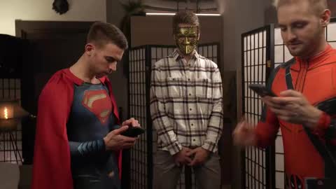 Snapshot of muscularfriend chatting on 02.26.25 Ivan online show from 02.26.25