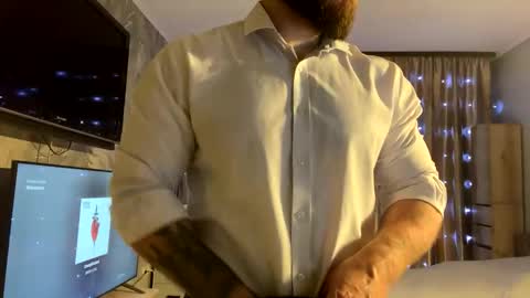 muscularjuggler online show from 02.08.26