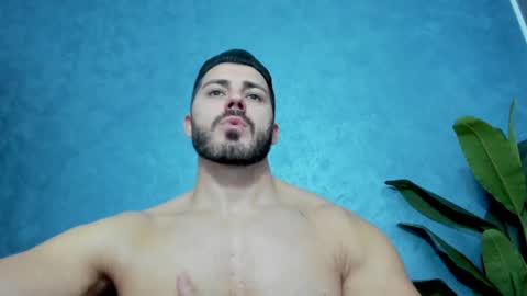 muscularmaster onlyfans online show from 01.27.25