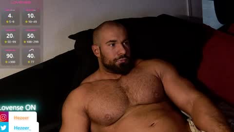 Snapshot of musculusx chatting on 04.03.26 Musculus online show from 04.03.26