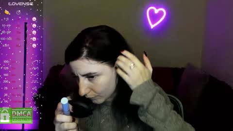 Snapshot of muse_kitty_jenia chatting on 11.27.25 Jenya online show from 11.27.25