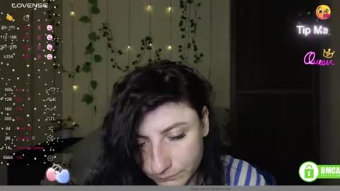Snapshot of muse_kitty_jenia chatting on 06.17.26 Jenya online show from 06.17.26