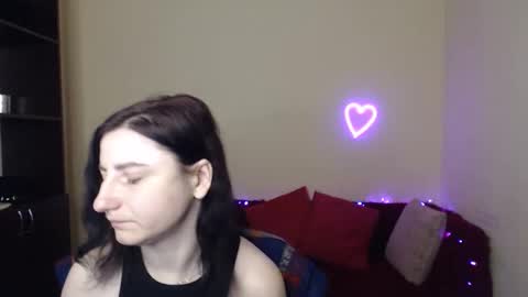 Jeneva online show from 12.19.25