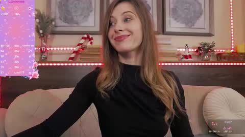 Snapshot of musedollx chatting on 11.28.25 Luna online show from 11.28.25