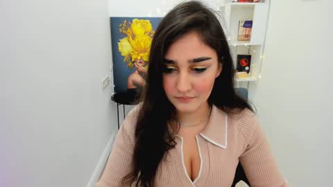 Snapshot of museofheart chatting on 01.17.25 museofheart online show from 01.17.25