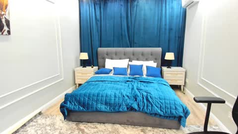 Snapshot of museofheart chatting on 02.06.25 museofheart online show from 02.06.25