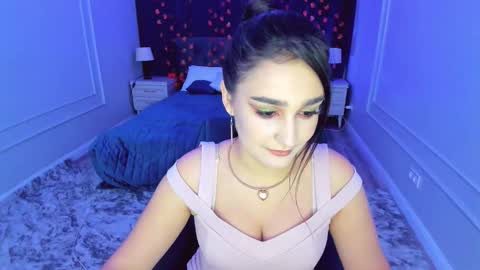 Snapshot of museofheart chatting on 11.15.25 museofheart online show from 11.15.25