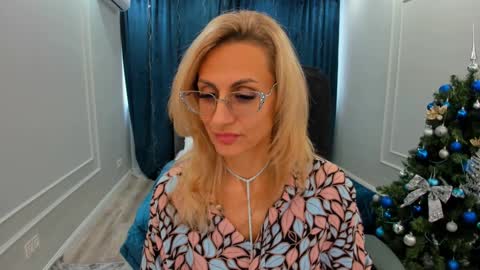 Diana online show from 12.31.24