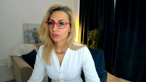 Diana online show from 04.08.26