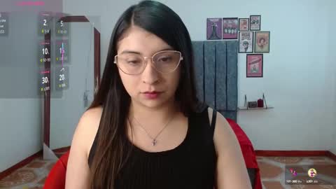 Snapshot of mushi_ chatting on 10.05.25 mushi_ online show from 10.05.25