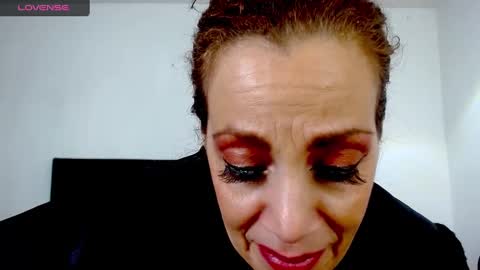 Snapshot of mussa_hott chatting on 01.12.25 Mussa Hott online show from 01.12.25