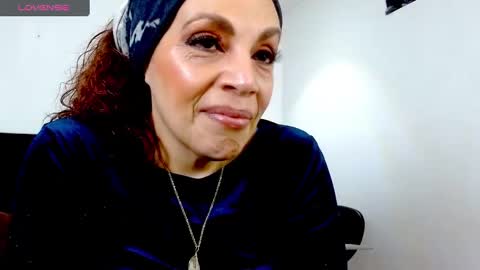 Snapshot of mussa_hott chatting on 01.12.25 Mussa Hott online show from 01.12.25