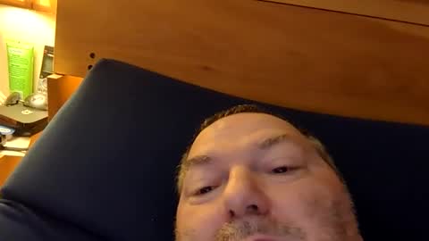 mutualmasturbatorman online show from 12.16.25