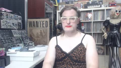 Muziknerd online show from 05.17.26