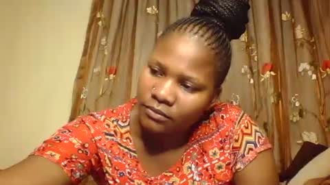 Snapshot of mwekas568403 chatting on 02.08.25 mwekas568403 online show from 02.08.25