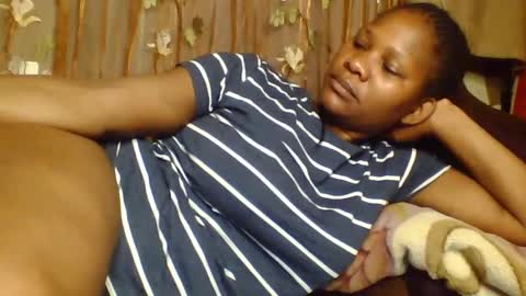 Snapshot of mwekas568403 chatting on 02.20.25 mwekas568403 online show from 02.20.25