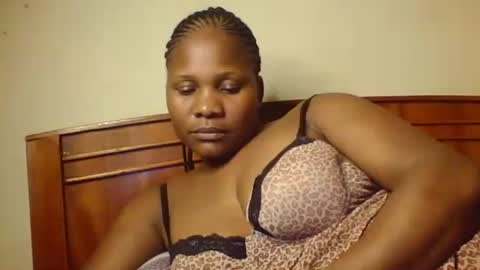 Snapshot of mwekas568403 chatting on 09.15.25 mwekas568403 online show from 09.15.25