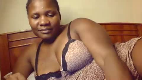 Snapshot of mwekas568403 chatting on 10.02.25 mwekas568403 online show from 10.02.25