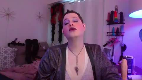 Snapshot of mxsissycharlotte chatting on 06.12.26 Mx Charlotte online show from 06.12.26