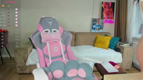 Snapshot of my_emmy chatting on 02.22.25 Emmy online show from 02.22.25