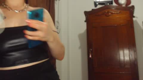     sara      i know you love me xoxox     online show from 12.07.24