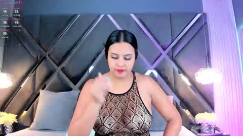 Mariana Evans online show from 10.29.25