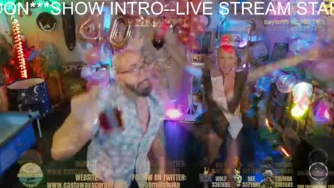 Snapshot of mya_milfshake chatting on 04.15.26 Mya online show from 04.15.26