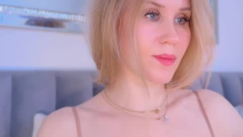 Mya-be Yours P online show from 02.10.25