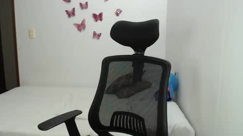 mary and charlie online show from 01.30.25