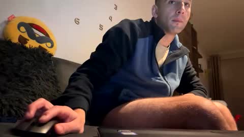 Snapshot of mydreamlife12 chatting on 11.02.25 Fabio online show from 11.02.25