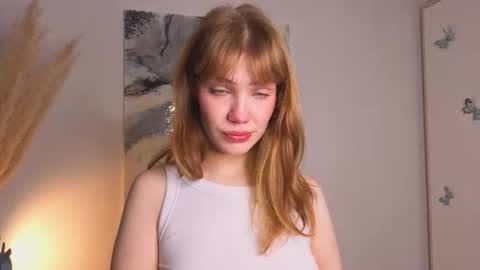 Snapshot of myismira chatting on 10.23.25 Mira online show from 10.23.25