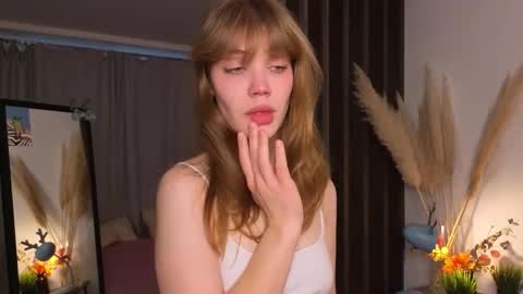 Snapshot of myismira chatting on 11.14.25 Mira online show from 11.14.25