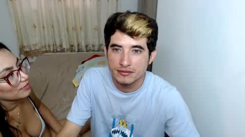 Snapshot of myke_xxx chatting on 01.10.25 mike online show from 01.10.25