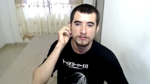 Snapshot of myke_xxx chatting on 02.19.25 mike online show from 02.19.25